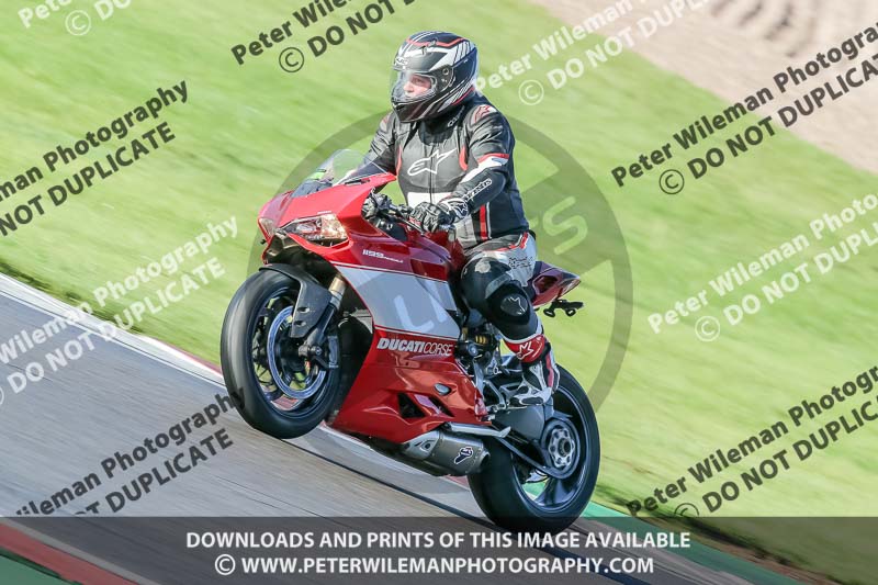 Donington;PJ Motorsport Photography 2020;donington no limits trackday;donington park photographs;donington trackday photographs;no limits trackdays;peter wileman photography;trackday digital images;trackday photos